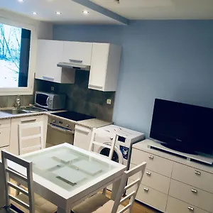 https://agreable-studio-neuf-avec-vue-parking-gratuit.midi-pyreneeshotels.com